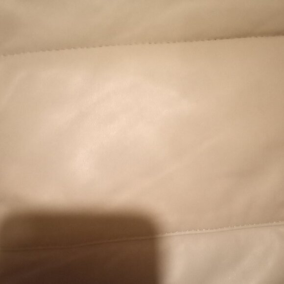 Large Walter Baker Cropped Pink Leather Puffer Jacket (NWT ) - Picture 3 of 5